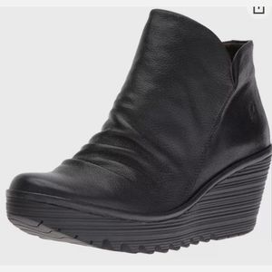 Fly London Yip Leather Casual Zip-Up Wedge Ankle Booties Minimalist 37